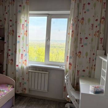 Продается Многокомнатная квартира, 84 м²