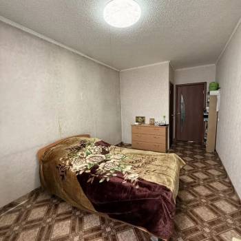 Продается Многокомнатная квартира, 84 м²