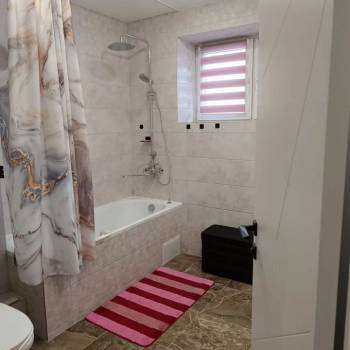 Сдается 1-комнатная квартира, 50 м²