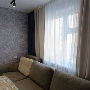 Сдается 1-комнатная квартира, 50 м²