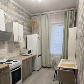 Сдается 1-комнатная квартира, 39 м²