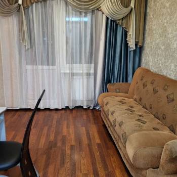 Сдается 2-х комнатная квартира, 80 м²