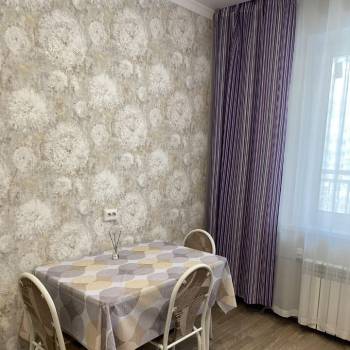 Сдается 1-комнатная квартира, 38 м²