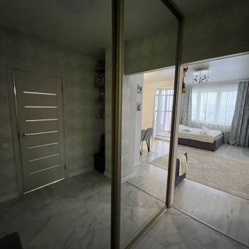 Продается 1-комнатная квартира, 41 м²