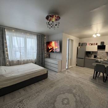 Продается 1-комнатная квартира, 41 м²