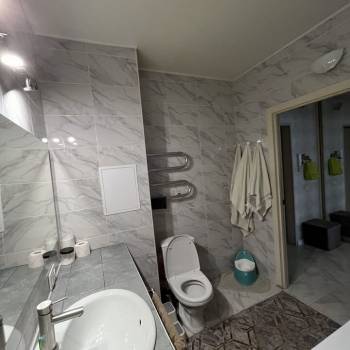 Продается 1-комнатная квартира, 41 м²