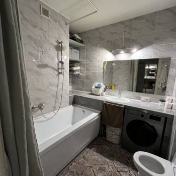 Продается 1-комнатная квартира, 41 м²