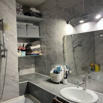 Продается 1-комнатная квартира, 41 м²