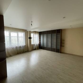 Сдается Многокомнатная квартира, 74,7 м²