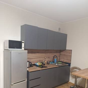 Сдается 1-комнатная квартира, 43 м²