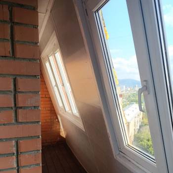 Сдается 1-комнатная квартира, 43 м²