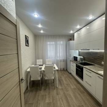 Продается 2-х комнатная квартира, 67,9 м²