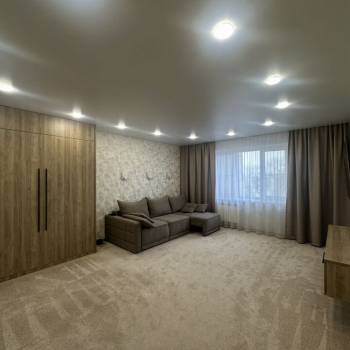 Продается 2-х комнатная квартира, 67,9 м²
