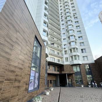 Сдается 2-х комнатная квартира, 65 м²