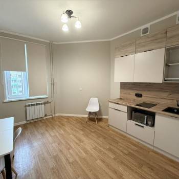 Сдается 2-х комнатная квартира, 65 м²