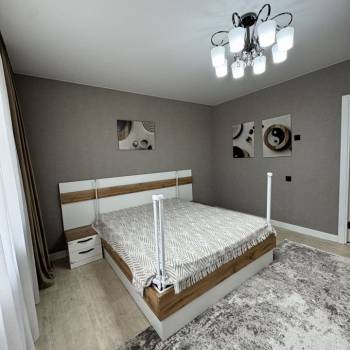 Продается 1-комнатная квартира, 41 м²