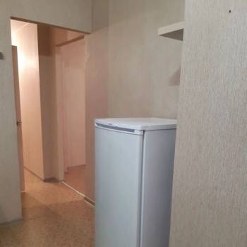 Продается 1-комнатная квартира, 42 м²