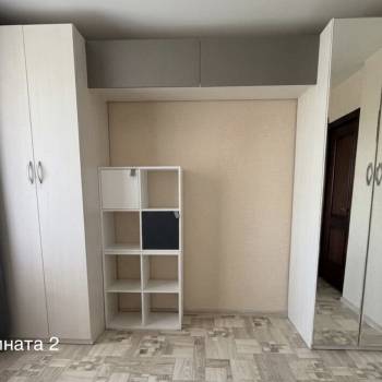 Сдается Многокомнатная квартира, 60 м²