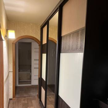 Продается Многокомнатная квартира, 84 м²