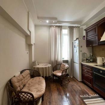 Продается 3-х комнатная квартира, 77 м²