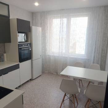Сдается 1-комнатная квартира, 39 м²