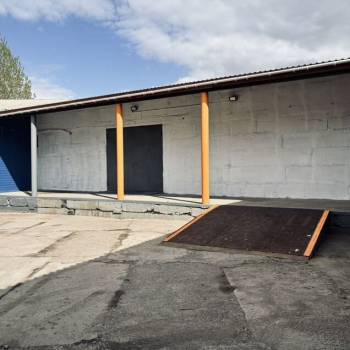 Сдается Нежилое помещение, 704,5 м²