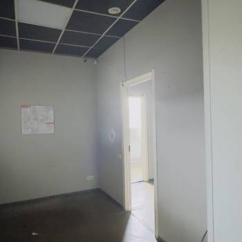 Сдается Нежилое помещение, 600 м²
