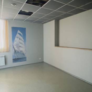 Сдается Нежилое помещение, 600 м²