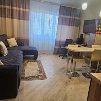 Продается 1-комнатная квартира, 46,9 м²