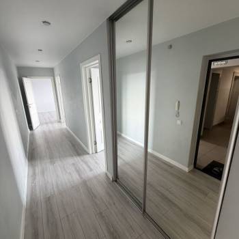 Продается 3-х комнатная квартира, 70,8 м²