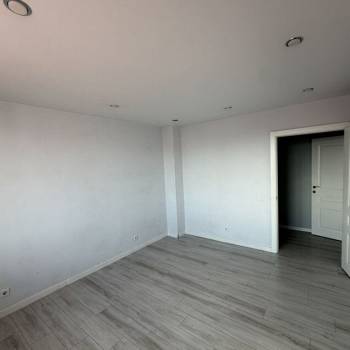 Продается 3-х комнатная квартира, 70,8 м²