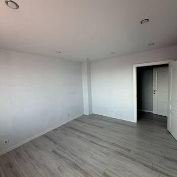 Продается 3-х комнатная квартира, 70,8 м²