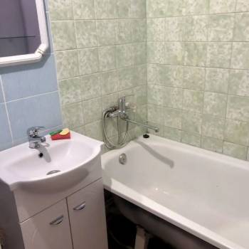 Продается 1-комнатная квартира, 40 м²