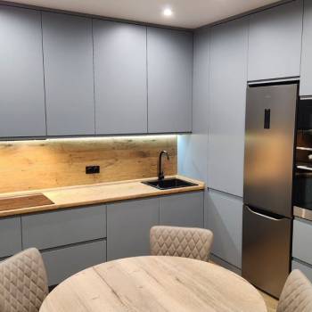 Сдается 1-комнатная квартира, 49,4 м²