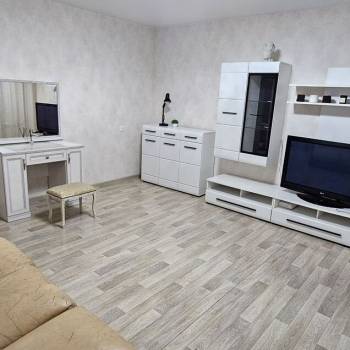 Сдается 2-х комнатная квартира, 58 м²
