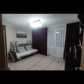 Продается 1-комнатная квартира, 33 м²