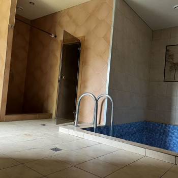 Продается Нежилое помещение, 259 м²