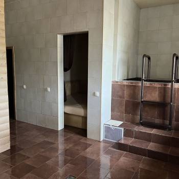 Продается Нежилое помещение, 259 м²