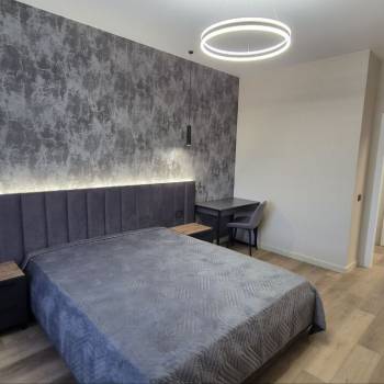 Сдается 1-комнатная квартира, 409 м²