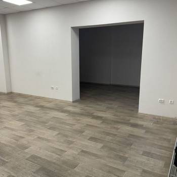 Сдается Нежилое помещение, 90 м²