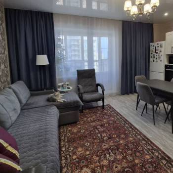 Продается 1-комнатная квартира, 42,4 м²
