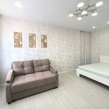 Продается 1-комнатная квартира, 28,4 м²