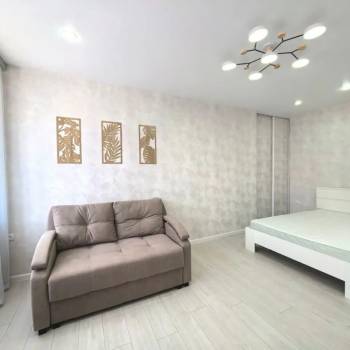 Продается 1-комнатная квартира, 28,4 м²