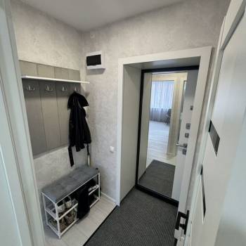 Продается 1-комнатная квартира, 28,4 м²