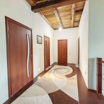 Продается Дом, 270 м²