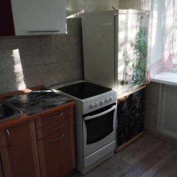 Сдается 2-х комнатная квартира, 42 м²