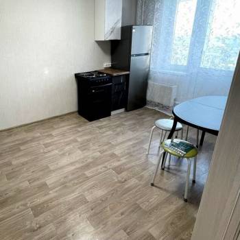 Сдается Многокомнатная квартира, 81 м²