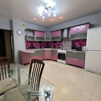 Сдается Многокомнатная квартира, 93 м²