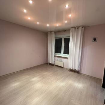 Сдается Многокомнатная квартира, 93 м²