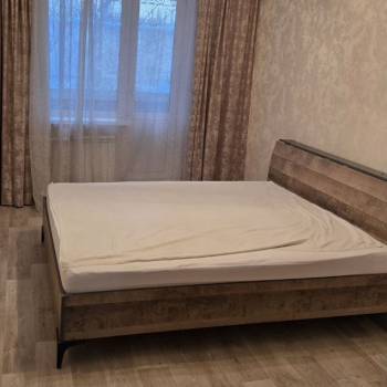 Продается 2-х комнатная квартира, 56 м²